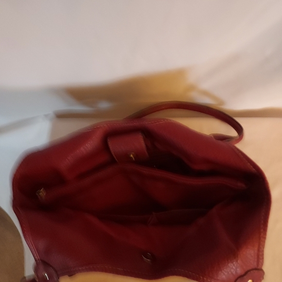 Womans Burgundy Handbag - Picture 9 of 9